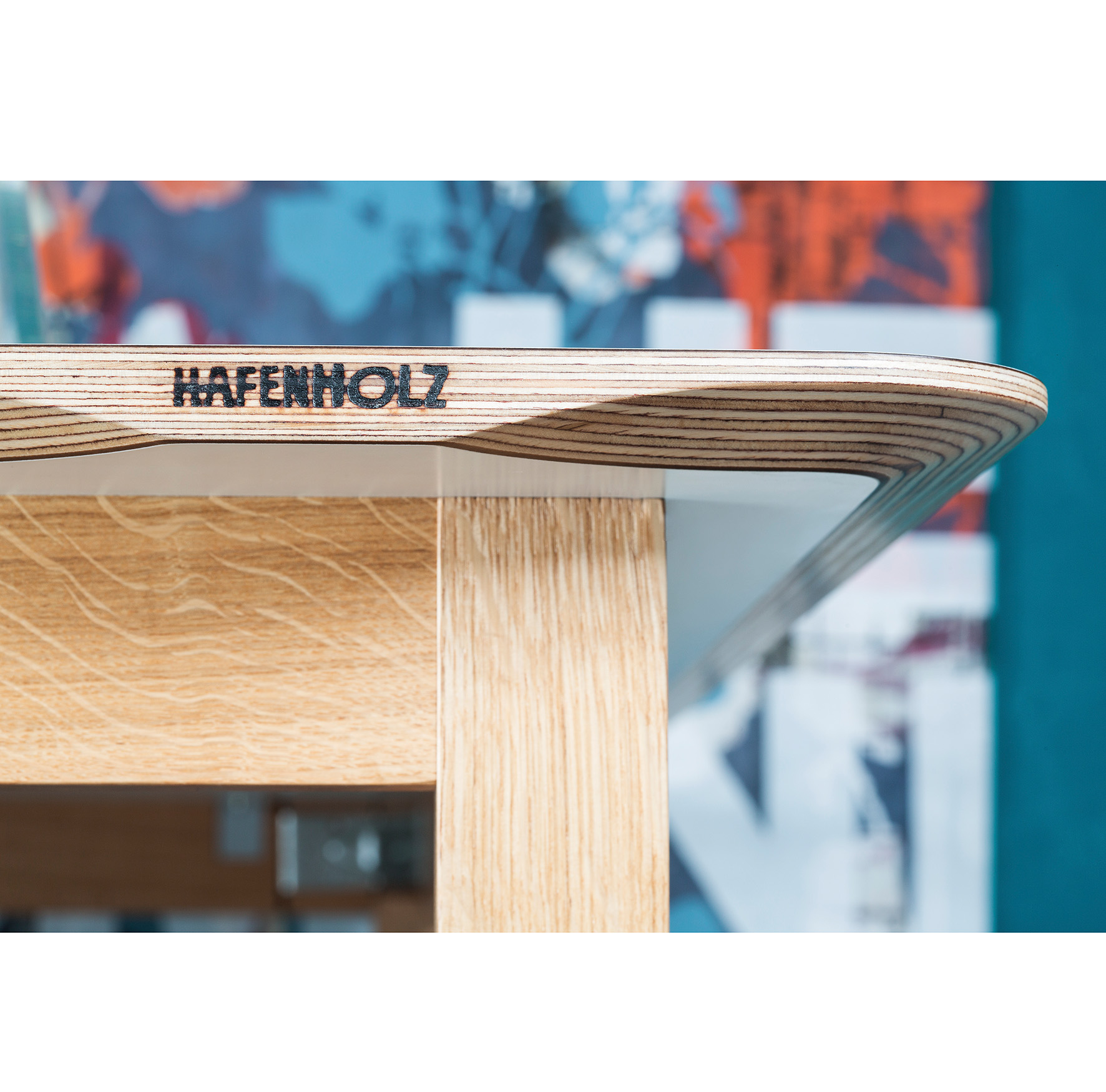 Handgefertigter Beluga-Essenstisch aus Hafenholz