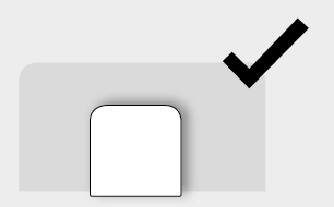 Modernes Designmöbel mit abgerundeten Ecken auf minimalistischem Hintergrund