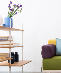 Modulares Sofa aus Holz: Lokaldesign vereint Funktion und Ästhetik