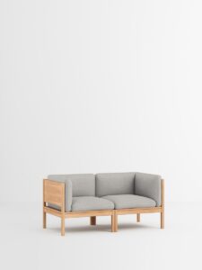 Modernes 2-Sitzer Modular-Sofa aus Holz und Seide, neutral, nachhaltiges Design, Designmoebel für Interior-Einrichtung