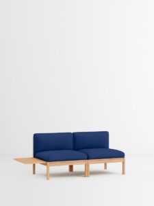 Modulares 2‑Sitzer‑Sofa mit seitlichem Beistelltisch, modernes Designmöbel für nachhaltige Interior‑Einrichtung, Hamburg
