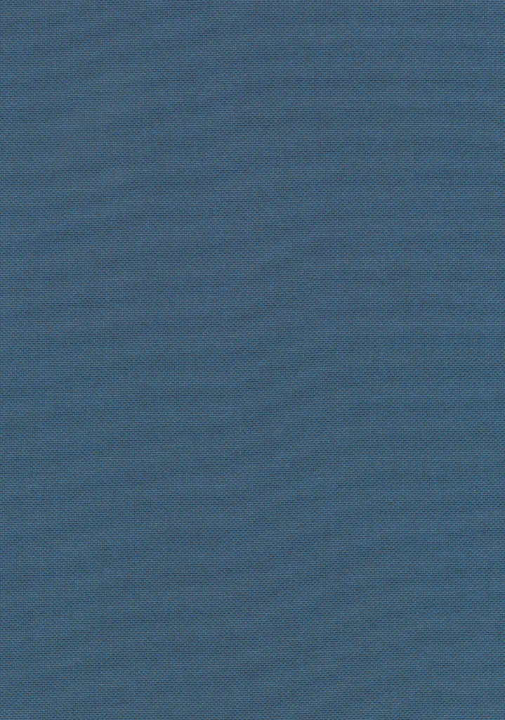 Tiefblauer Himmel mit ruhiger, entspannter Stimmung