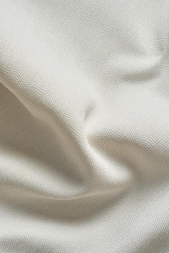 Weisses modulares Sofa mit Naturfaserstoff