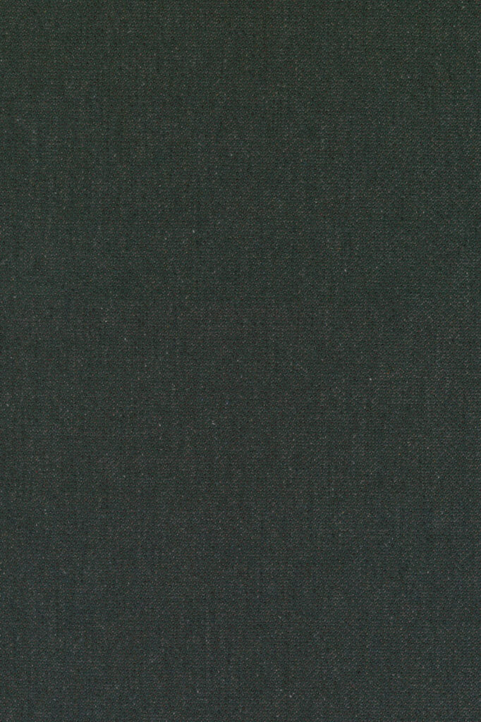 Schwarzer Kvadrat Re‑Wool Teppich als nachhaltiges Wohnaccessoire, dunkle Atmosphäre für modernes Interior