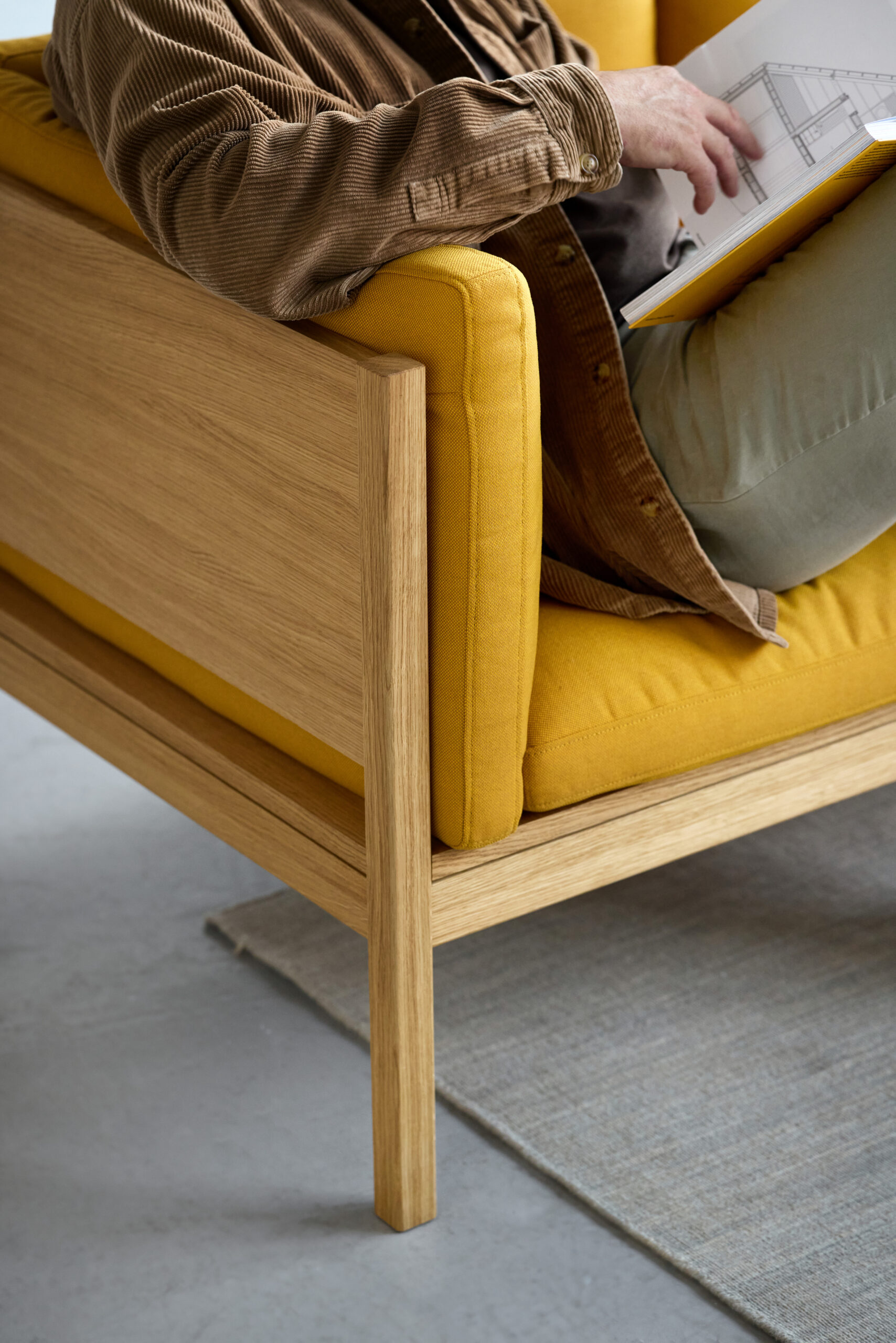 MOEBE Modular Sofa mit Model
